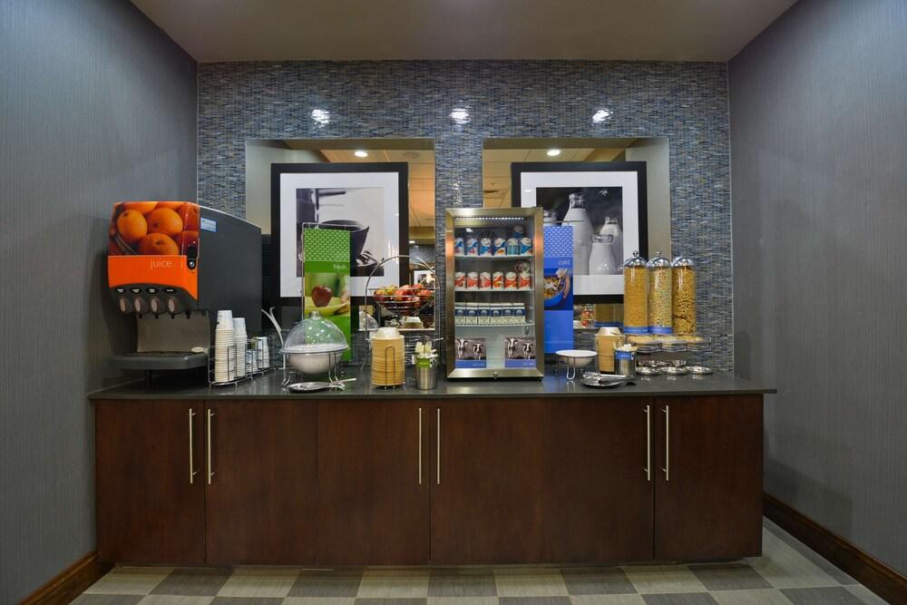 Hampton Inn & Suites Columbia/Southeast-Fort Jackson Zewnętrze zdjęcie
