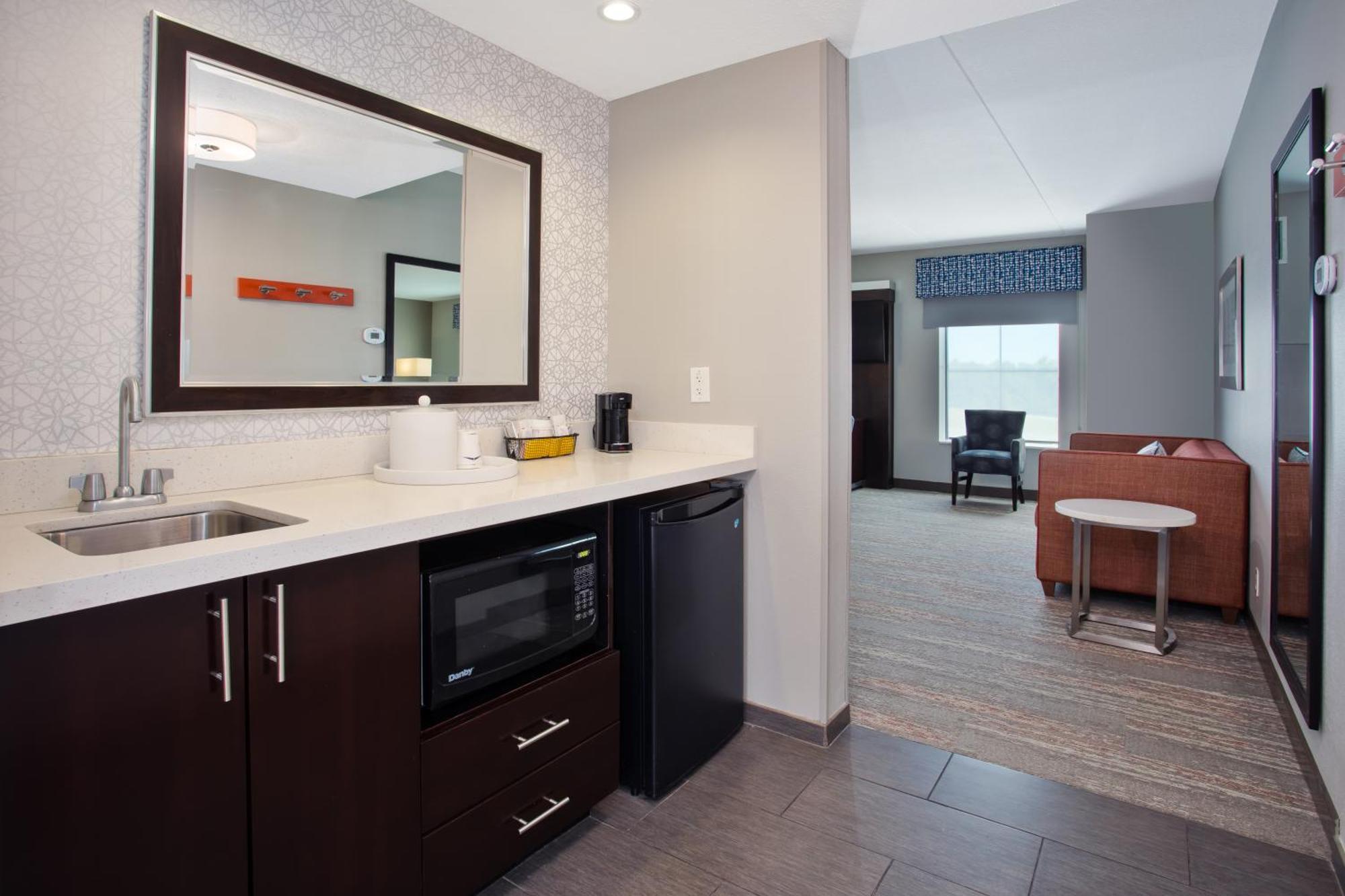 Hampton Inn & Suites Columbia/Southeast-Fort Jackson Zewnętrze zdjęcie